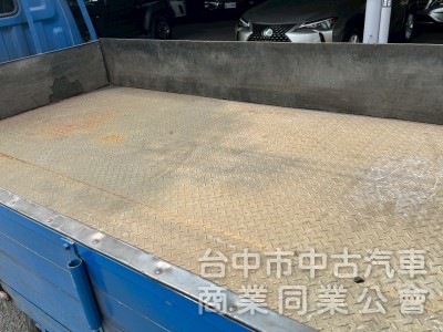 2004 載卡多 跑25萬