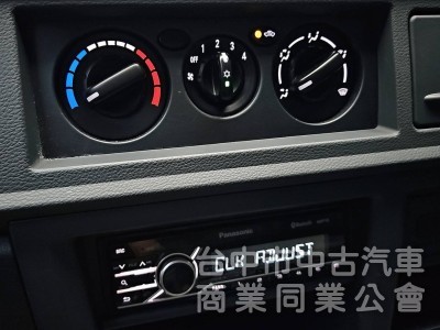 2022 得利卡貨車 跑八萬