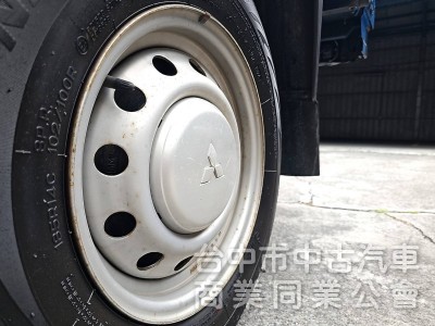 2022 得利卡貨車 跑八萬