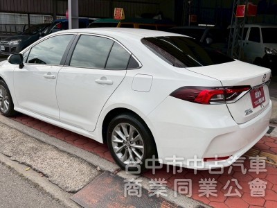 2023 Altis 豪華 跑七萬