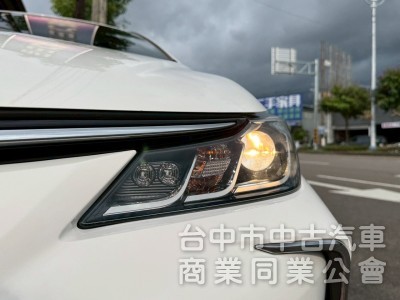 2023 Altis 豪華 跑七萬