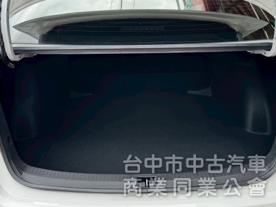 2023 Altis 豪華 跑七萬