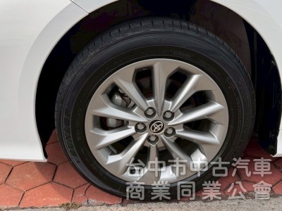 2023 Altis 豪華 跑七萬