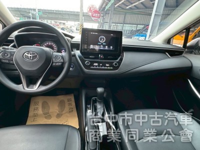 2023 Altis 豪華 跑七萬