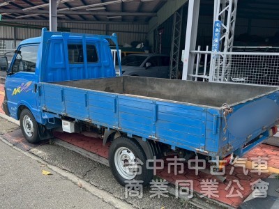 2004 福特載卡多