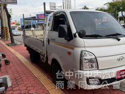 2021 小霸王 自排 跑13萬多公里