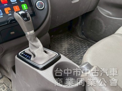 2021 小霸王 自排 跑13萬多公里