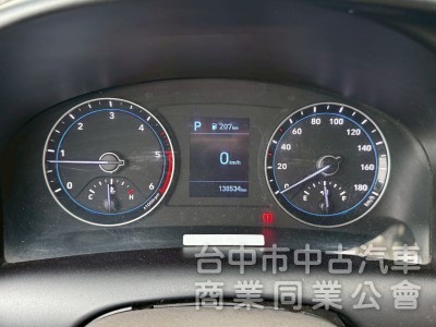 2021 小霸王 自排 跑13萬多公里
