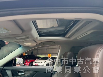 2010 FX35 跑九萬多公里