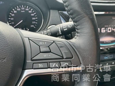 2018 X-Trail 玩美影音版 跑六萬