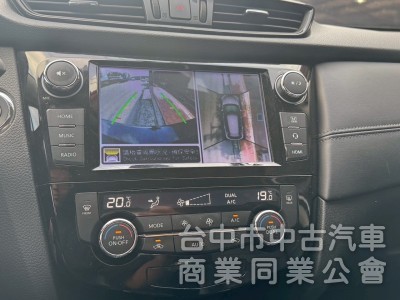2018 X-Trail 玩美影音版 跑六萬