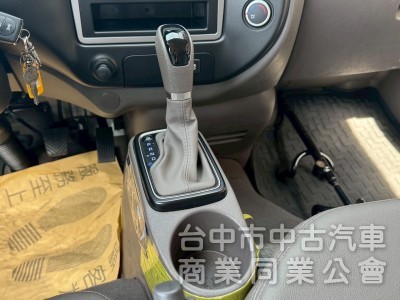2022 雙廂小霸王 跑三萬