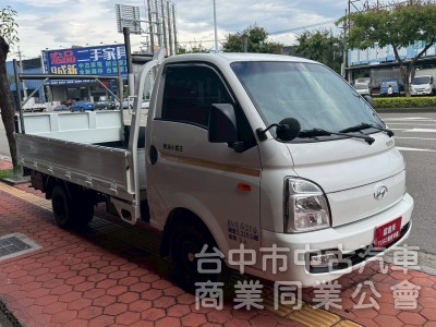 2021 小霸王 自排 標準 跑13萬多公里