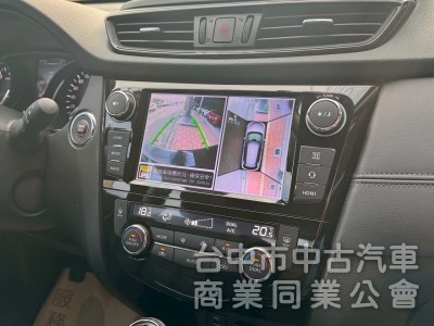 2018 X-Trail 2.0 玩美影音 跑六萬 原鈑