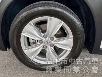 2019 UX200 跑四萬多公里