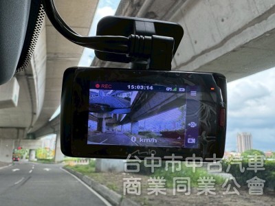 2019 UX200 跑四萬多公里
