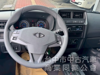 2023 A180 自排 跑九千多公里