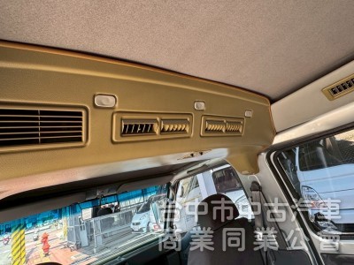 2012 得利卡箱型車