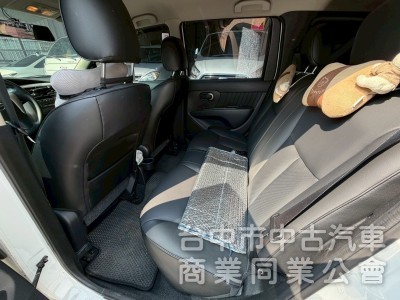 2018 Livina 1.6 行家皮椅版