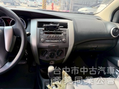 2018 Livina 1.6 行家皮椅版
