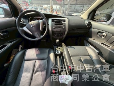 2018 Livina 1.6 行家皮椅版