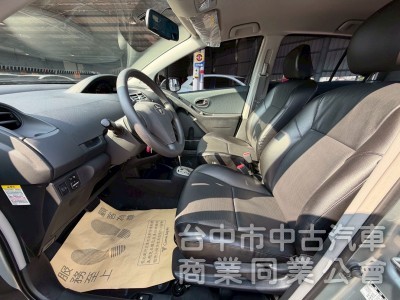 2012 Yaris 1.5 里程三萬多公里