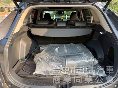2020 Rav4 4WD跑六萬