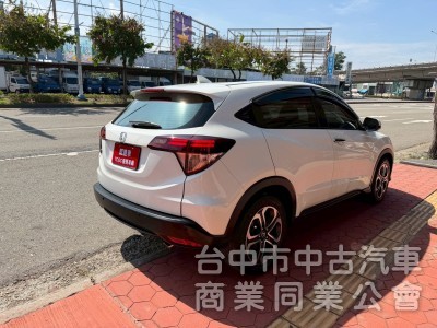 2018 HRV 1.8S 跑八萬多公里