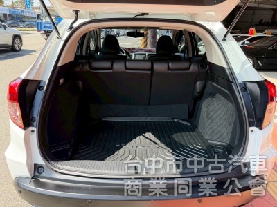 2018 HRV 1.8S 跑八萬多公里