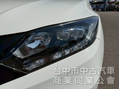 2018 HRV 1.8S 跑八萬多公里