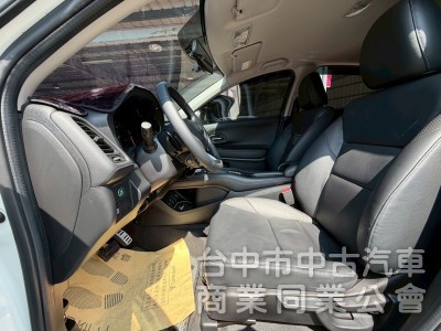2018 HRV 1.8S 跑八萬多公里