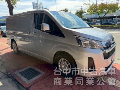 2022 Hiace 跑一萬多公里