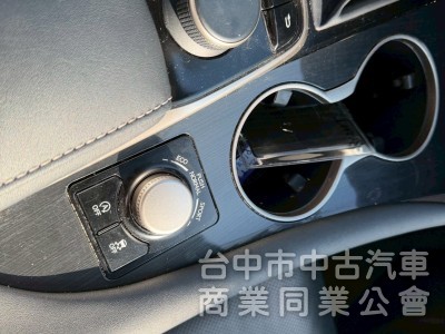 2016 RX200t 跑八萬多