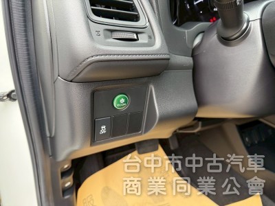 2018 HRV 1.8S 跑9萬多公里