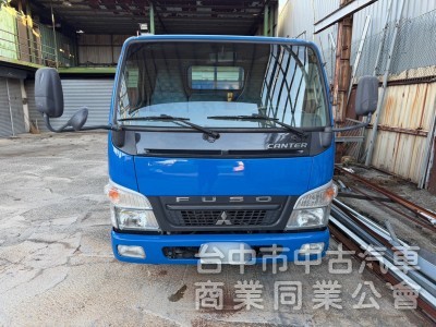 2012 堅達貨車 14.5呎 尾門