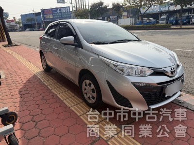 2019 Yaris 雅緻版 跑六萬多公里
