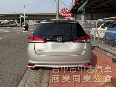 2019 Yaris 雅緻版 跑六萬多公里