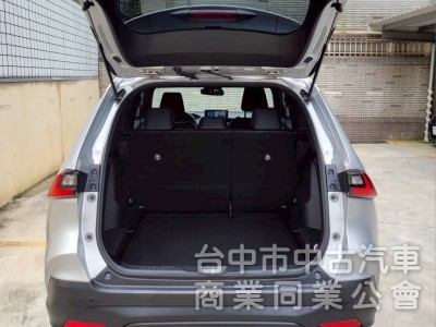 2024 Yaris Cross 酷動版