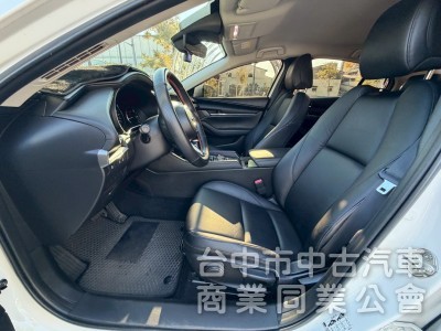 2020 Mazda3 尊榮安全版