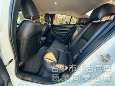 2020 Mazda3 尊榮安全版