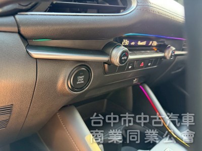 2020 Mazda3 尊榮安全版