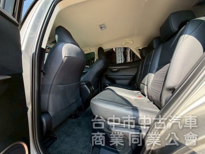 2016 NX200t豪華版 跑十一萬公里