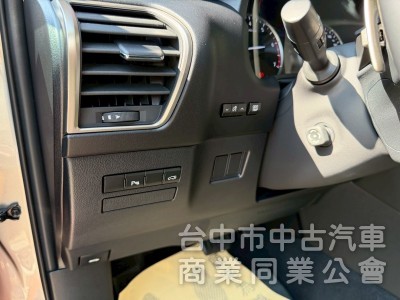 2016 NX200t豪華版 跑十一萬公里