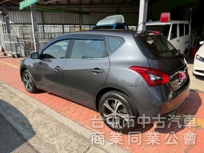 2017 iTiida 1.6旗艦 跑四萬多