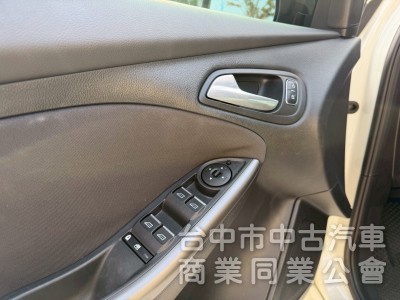 2017 Focus 1.5渦輪 跑七萬多公里