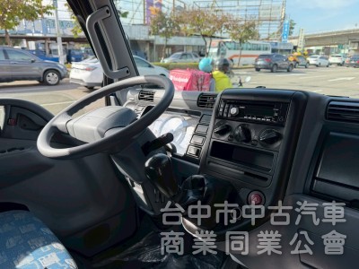 2012堅達十四呎半 跑十二萬多公里