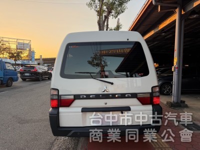 2023 得利卡廂型車 跑三萬多公里