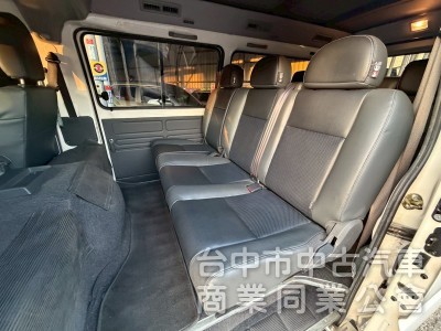 2023 得利卡廂型車 跑三萬多公里