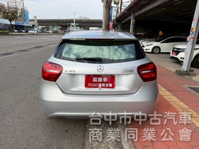 2015 A180 跑十萬多公里 原鈑件