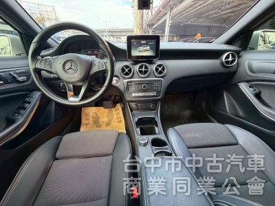 2015 A180 跑十萬多公里 原鈑件